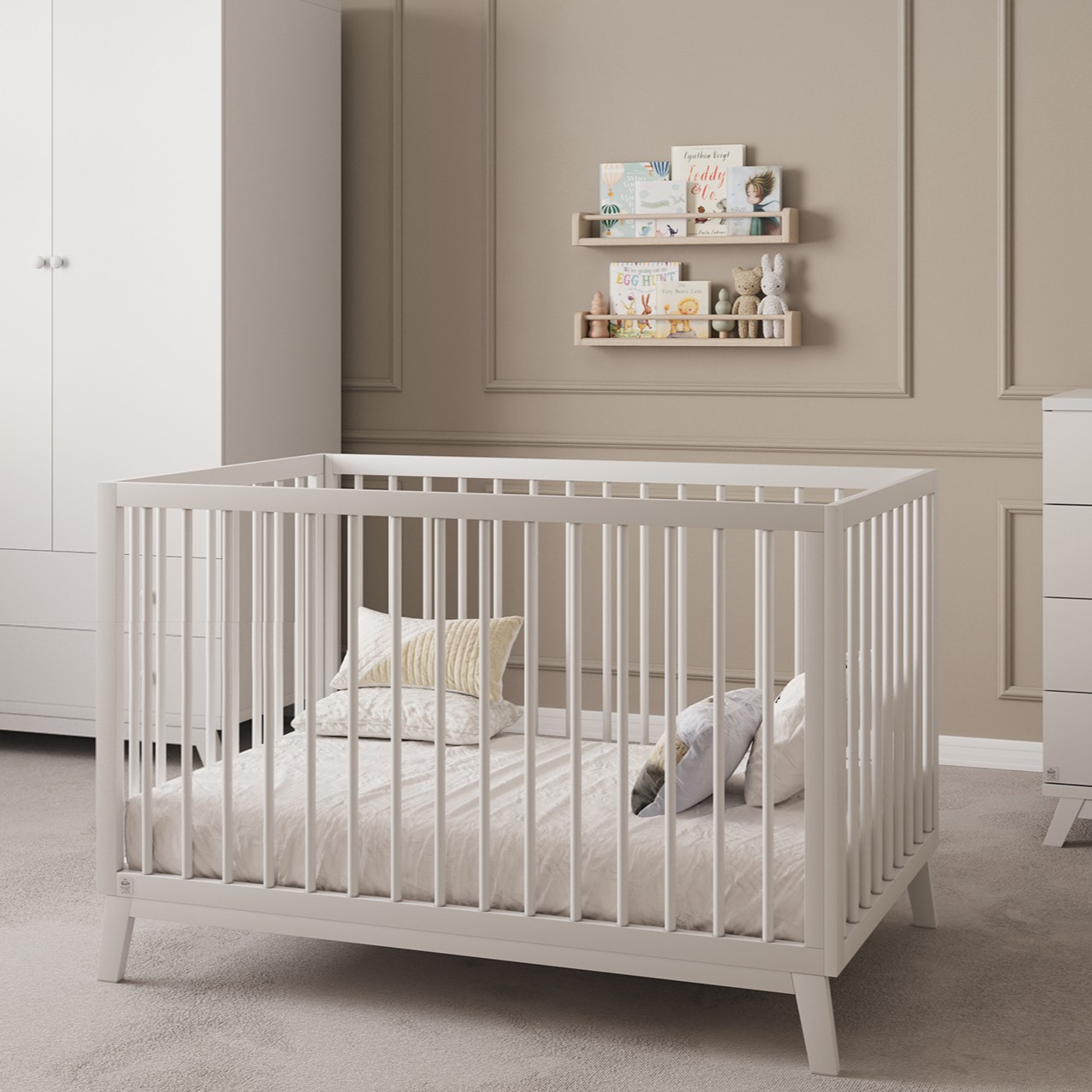 מיטת תינוק וויני לבן טבעי