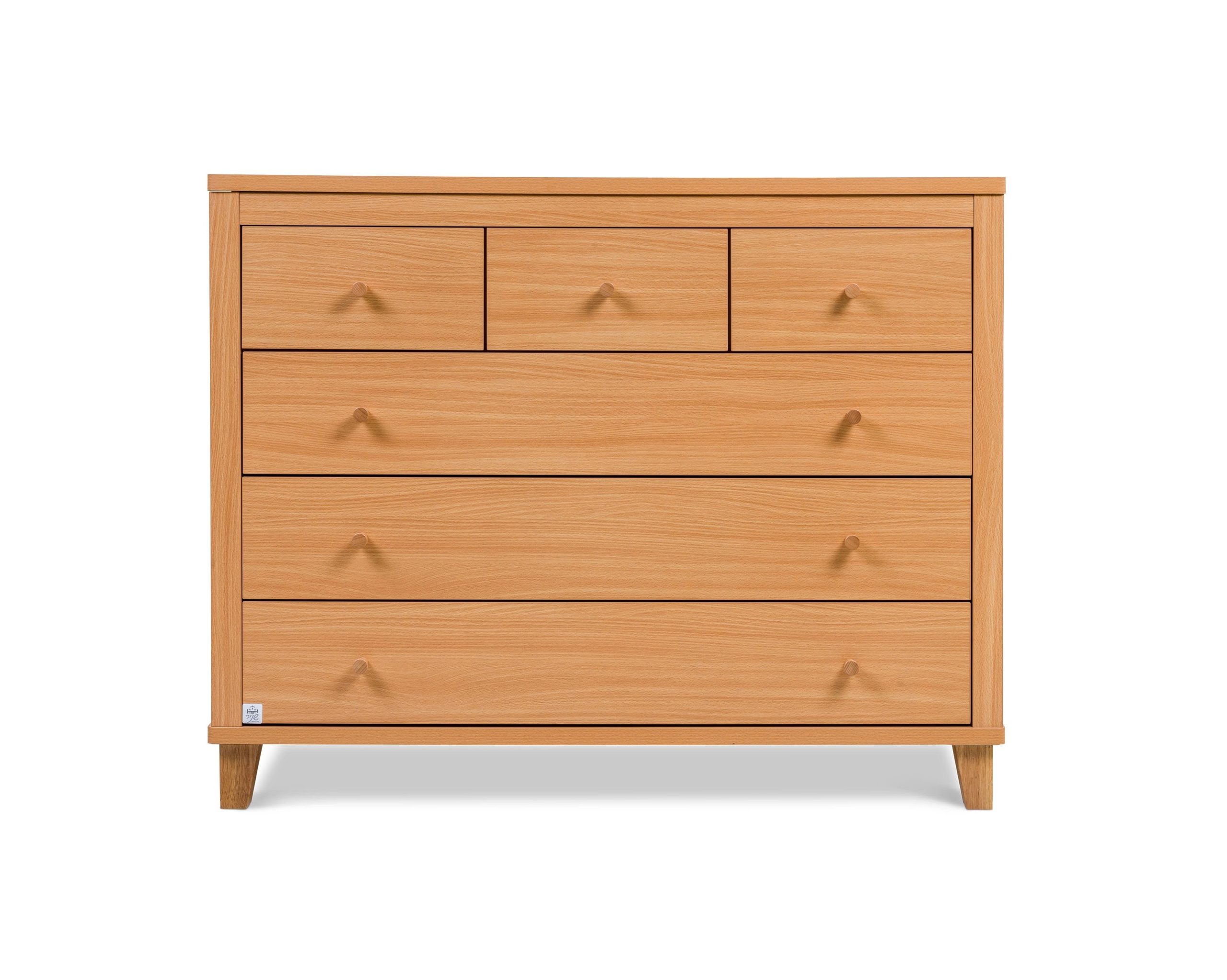 דגם ברלין טבעי מלא מתוך הקולקציה החדשה מביא בשורה חדשה לאוהבי העיצוב הקלאסי, עם קווים נקיים ואבזור ייחודי.