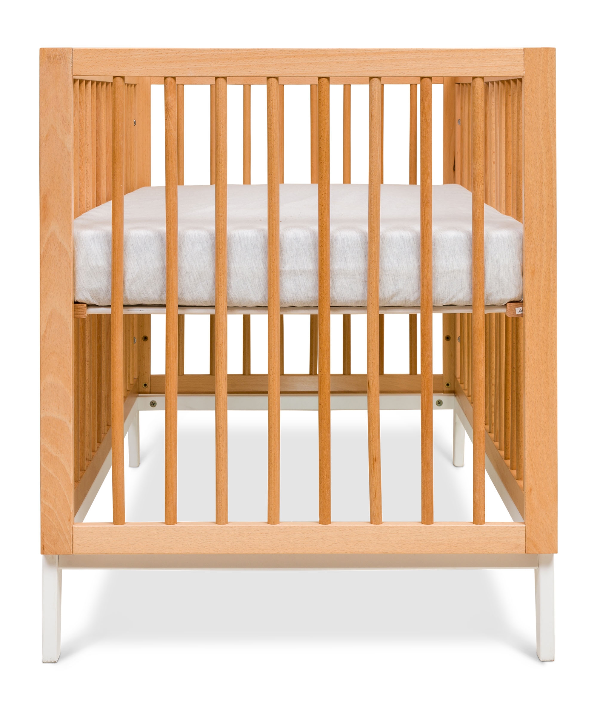 מיטת תינוק וויני לבן טבעי