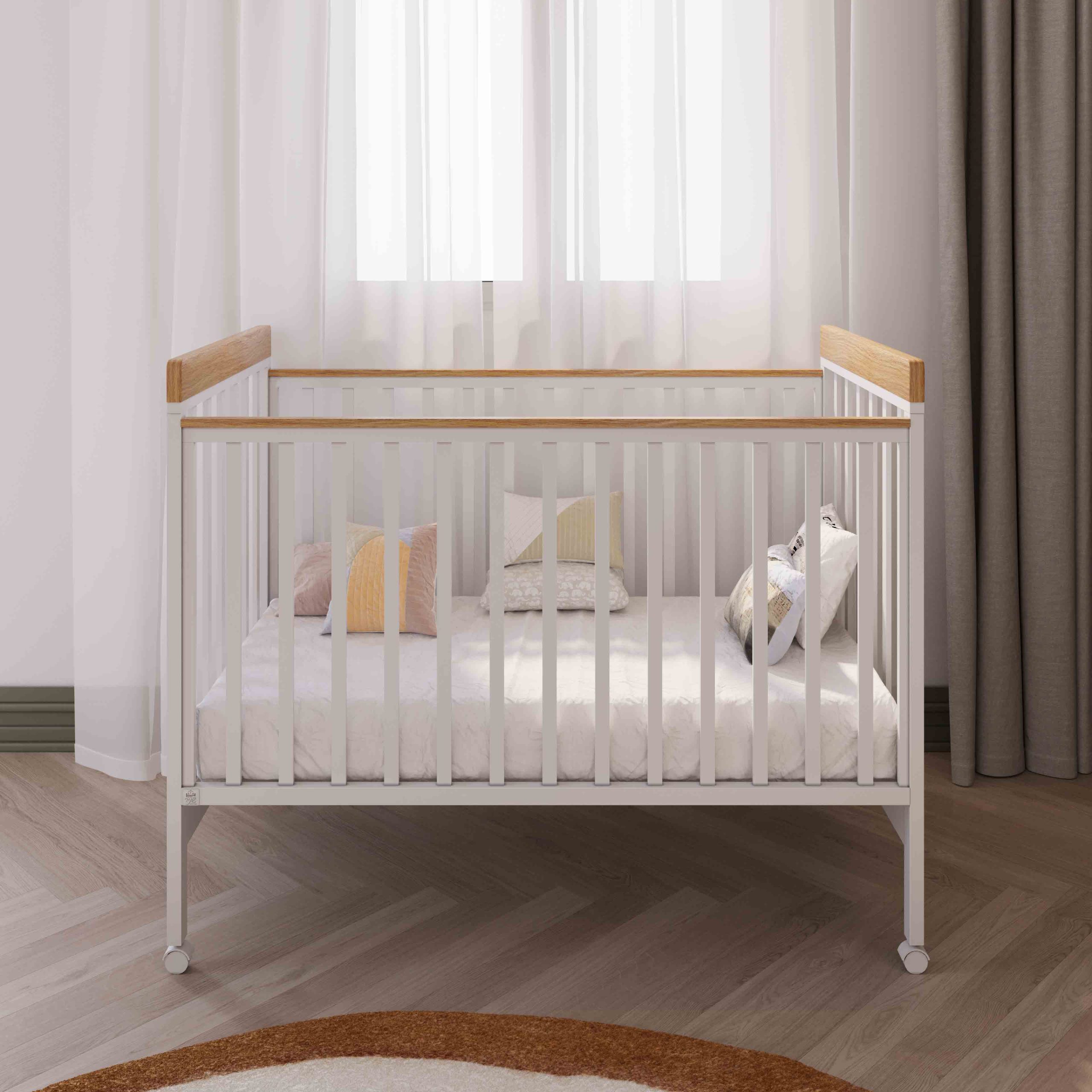חדר שינה לתינוק טד-מרסי לבן טבעי - טריקה שקטה