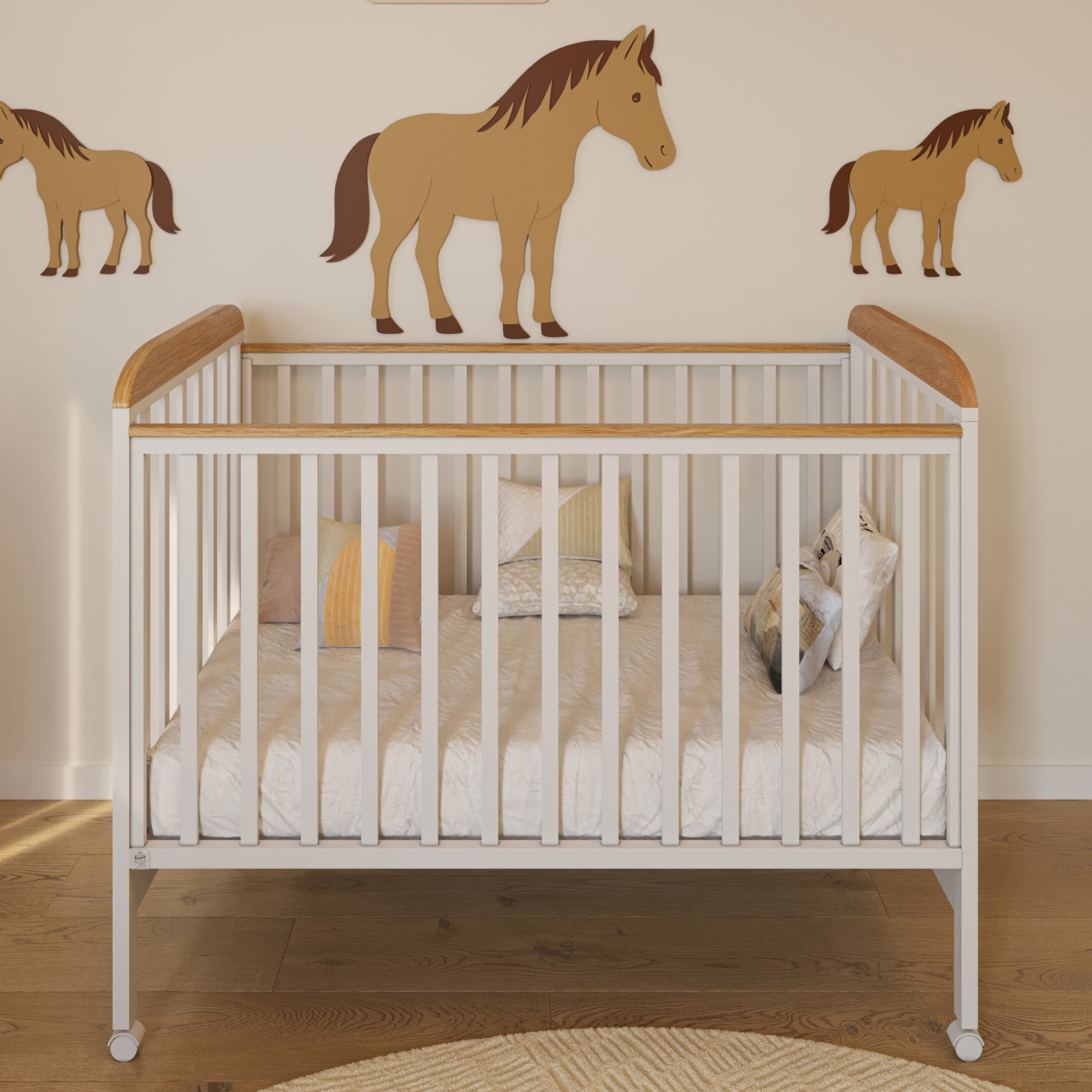 Natural white baby room - quiet closing חדר לתינוק סלסי לבן טבעי- טריקה שקטה